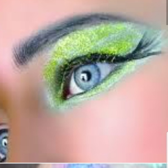💙🌟🧚♀️NEON GREEN Medusa Makeup Glitter Pot NWOTag - Picture 5 of 8